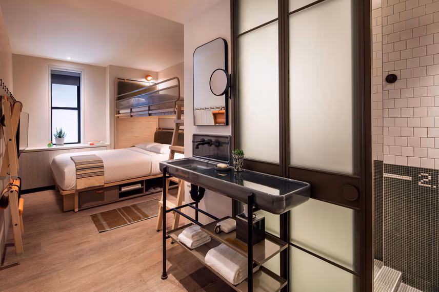 Moxy NYC Times Square — Atmosphere